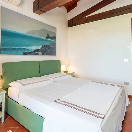 Villa Lella 6&2 * بونتالديا