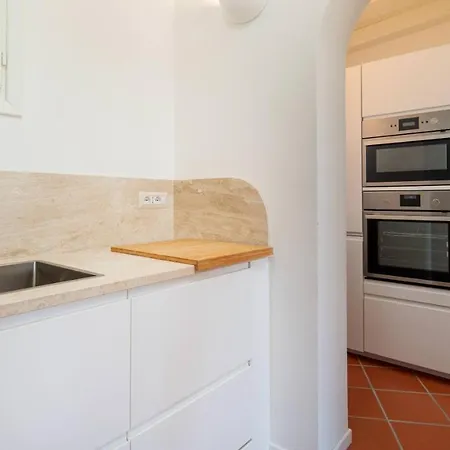 Villa Lella 6&2 فيلة *