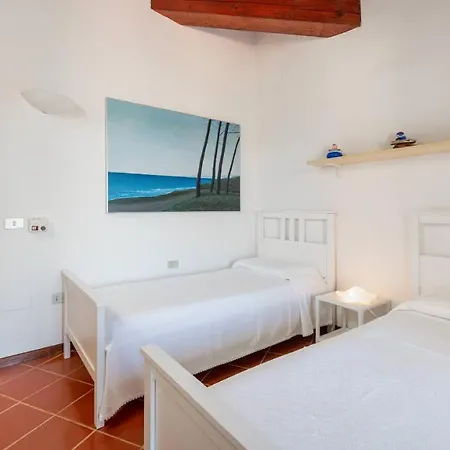 Villa Lella 6&2 فيلة